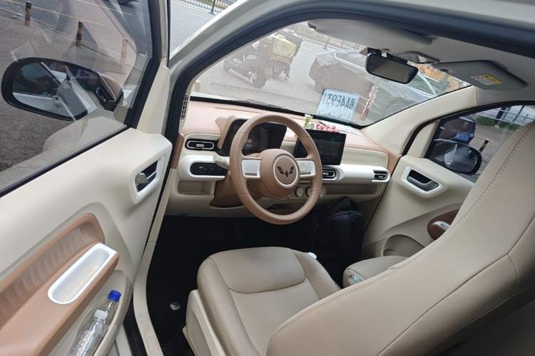 Used Wuling Hongguang MINIEV 2024 3rd Generation 215km Youth Edition Driver Seat
