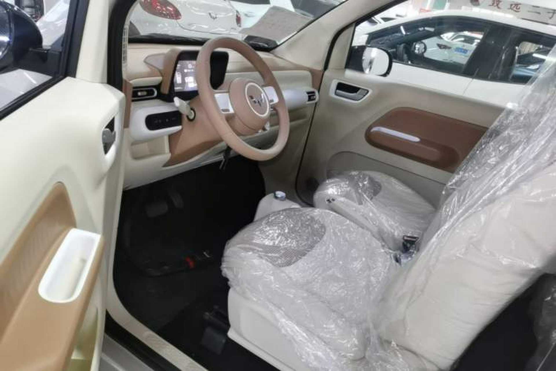 Used Wuling Hongguang MINIEV 2024 3rd Generation 215km Youth Edition Driver Seat