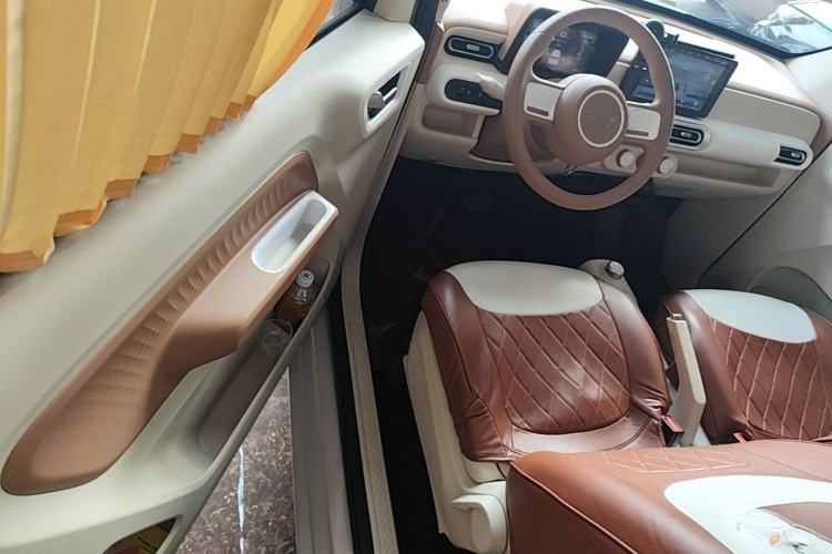 Used Wuling Hongguang MINIEV 2024 3rd Generation 215km Youth Edition Driver Seat