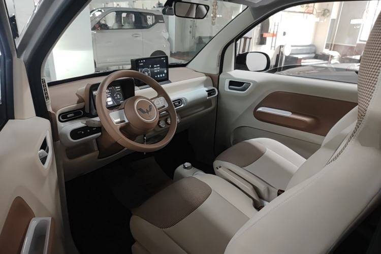 Used Wuling Hongguang MINIEV 2024 3rd Generation 215km Youth Edition Driver Seat