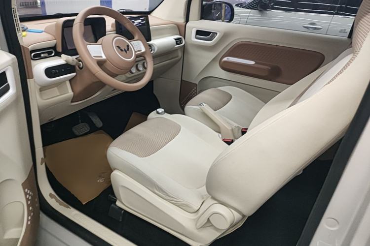 Used Wuling Hongguang MINIEV 2024 3rd Generation 215km Youth Edition Driver Seat