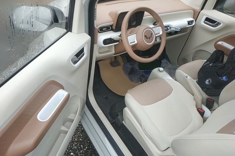 Used Wuling Hongguang MINIEV 2024 3rd Generation 215km Youth Edition Driver Seat