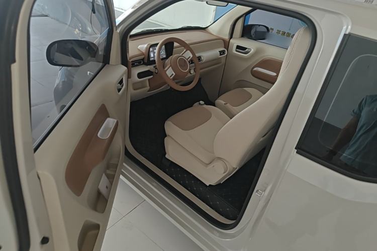 Used Wuling Hongguang MINIEV 2024 3rd Generation 215km Youth Edition Driver Seat