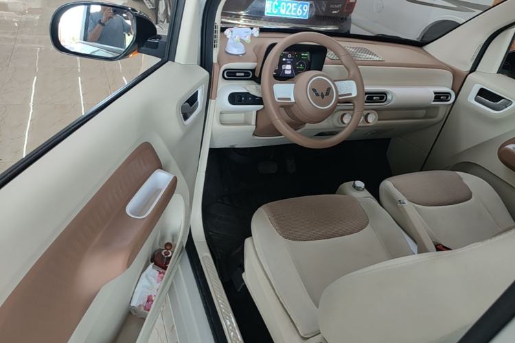 Used Wuling Hongguang MINIEV 2024 3rd Generation 215km Youth Edition Driver Seat