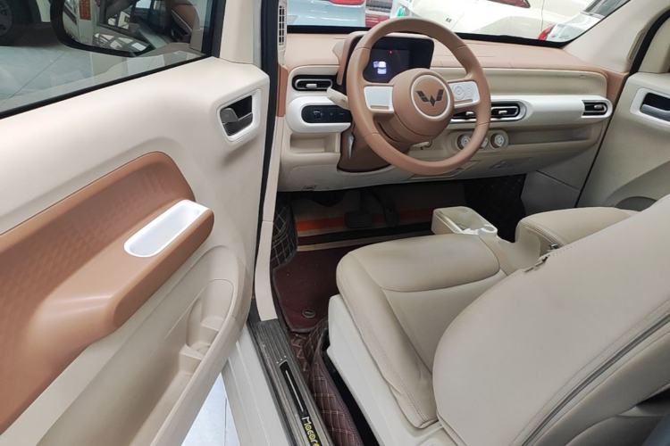 Used Wuling Hongguang MINIEV 2024 3rd Generation 215km Youth Edition Driver Seat