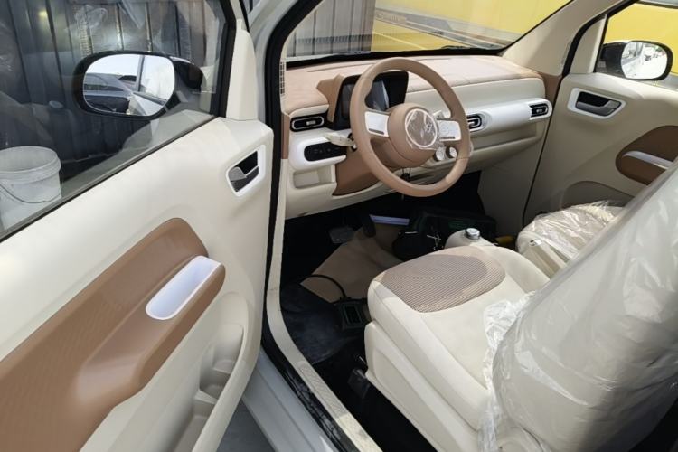 Used Wuling Hongguang MINIEV 2024 3rd Generation 215km Youth Edition Driver Seat