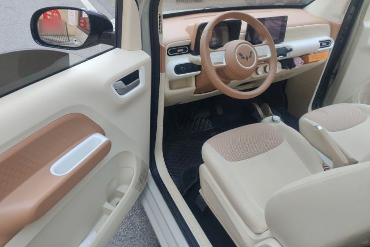 Used Wuling Hongguang MINIEV 2024 3rd Generation 215km Advanced Version Driver Seat