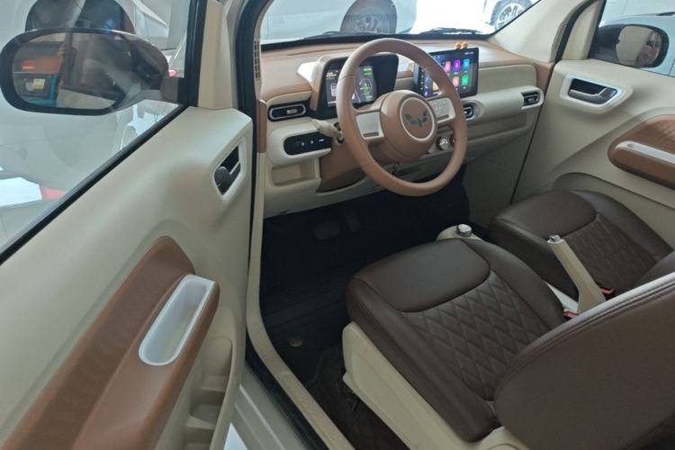 Used Wuling Hongguang MINIEV 2024 3rd Generation 215km Youth Edition Driver Seat