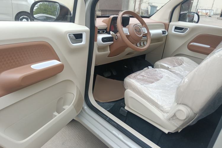 Used Wuling Hongguang MINIEV 2024 3rd Generation 215km Youth Edition Driver Seat
