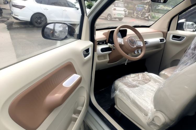 Used Wuling Hongguang MINIEV 2024 3rd Generation 215km Youth Edition Driver Seat