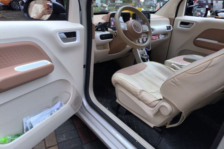 Used Wuling Hongguang MINIEV 2024 3rd Generation 215km Advanced Version Driver Seat