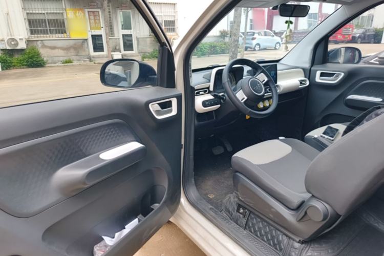 Used Wuling Hongguang MINIEV 2024 3rd Generation 215km Youth Edition Driver Seat