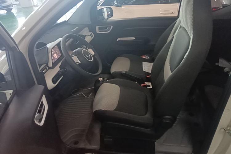 Used Wuling Hongguang MINIEV 2024 3rd Generation 215km Youth Edition Driver Seat