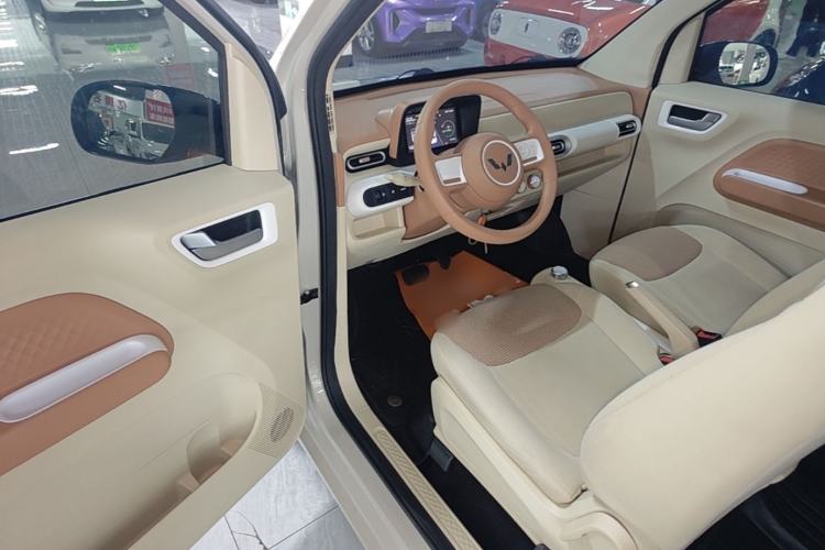 Used Wuling Hongguang MINIEV 2024 3rd Generation 215km Youth Edition Driver Seat