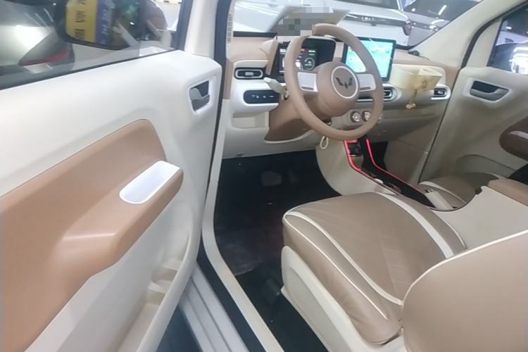 Used Wuling Hongguang MINIEV 2024 3rd Generation 215km Youth Edition Driver Seat