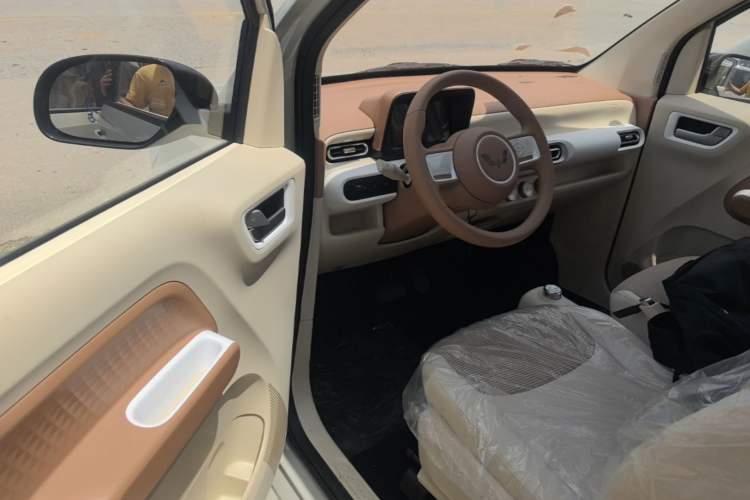Used Wuling Hongguang MINIEV 2024 3rd Generation 215km Youth Edition Driver Seat
