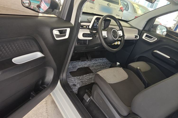 Used Wuling Hongguang MINIEV 2024 3rd Generation 215km Youth Edition Driver Seat