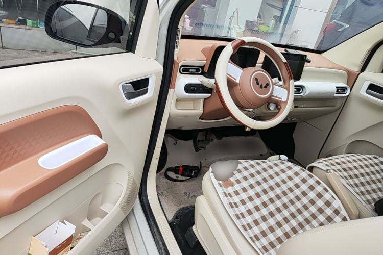 Used Wuling Hongguang MINIEV 2024 3rd Generation 215km Advanced Version Driver Seat