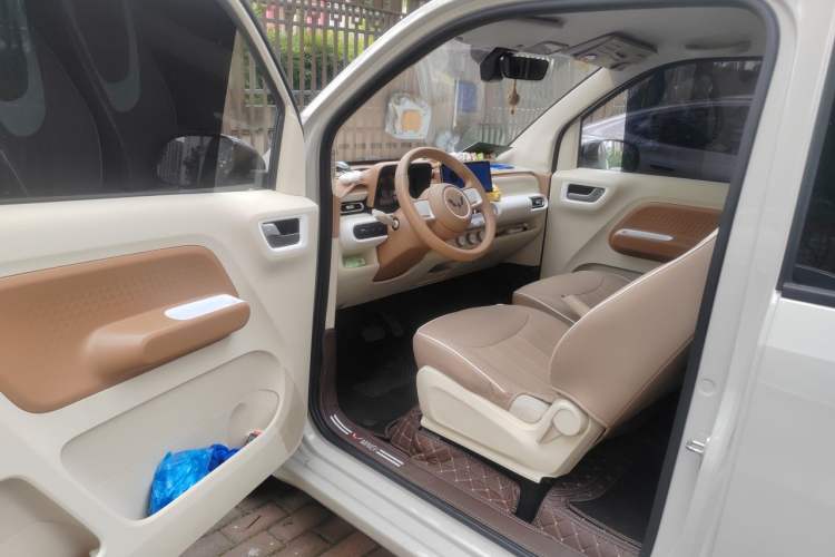 Used Wuling Hongguang MINIEV 2024 3rd Generation 215km Youth Edition Driver Seat