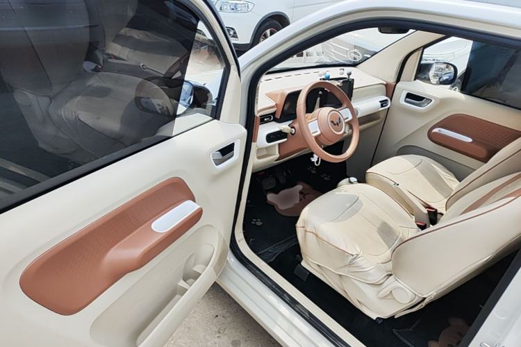 Used Wuling Hongguang MINIEV 2024 3rd Generation 215km Advanced Version Driver Seat