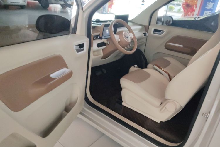 Used Wuling Hongguang MINIEV 2024 3rd Generation 215km Youth Edition Driver Seat