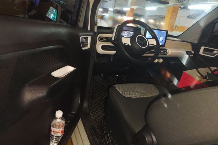 Used Wuling Hongguang MINIEV 2024 3rd Generation 215km Youth Edition Driver Seat