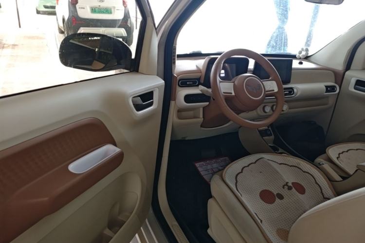 Used Wuling Hongguang MINIEV 2024 3rd Generation 215km Advanced Version Driver Seat