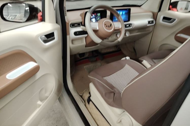 Used Wuling Hongguang MINIEV 2024 3rd Generation 215km Youth Edition Driver Seat