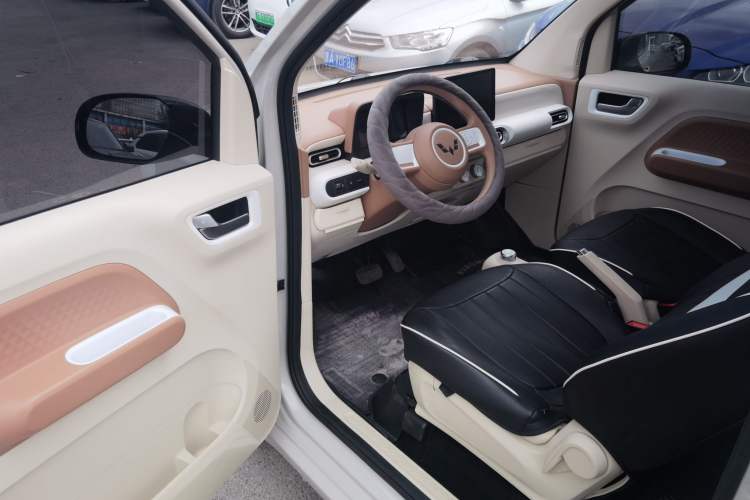 Used Wuling Hongguang MINIEV 2024 3rd Generation 215km Youth Edition Driver Seat