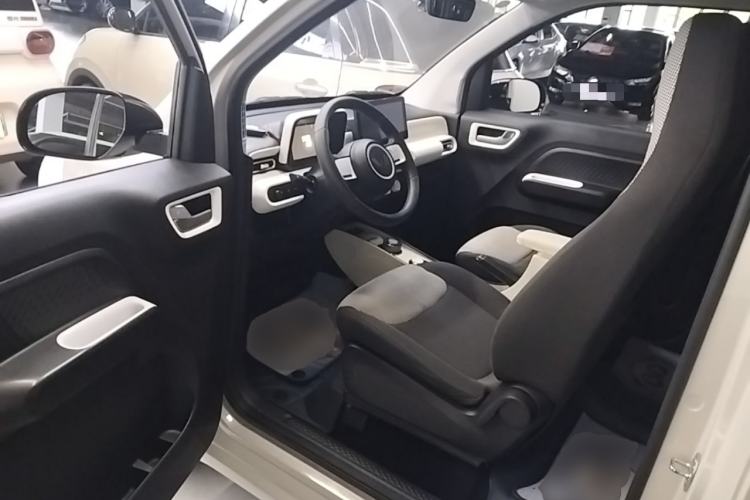 Used Wuling Hongguang MINIEV 2024 3rd Generation 215km Youth Edition Driver Seat