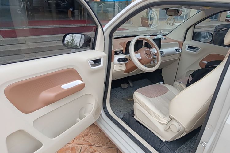 Used Wuling Hongguang MINIEV 2024 3rd Generation 215km Advanced Version Driver Seat