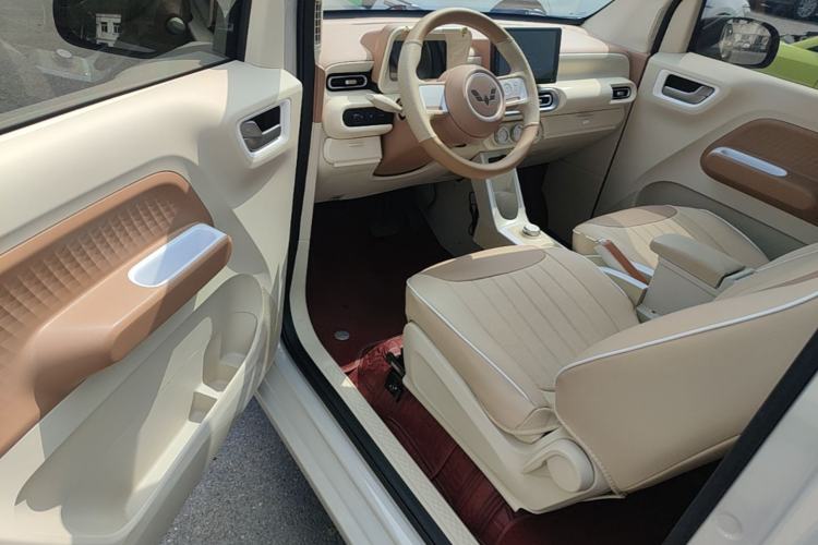 Used Wuling Hongguang MINIEV 2024 3rd Generation 215km Youth Edition Driver Seat