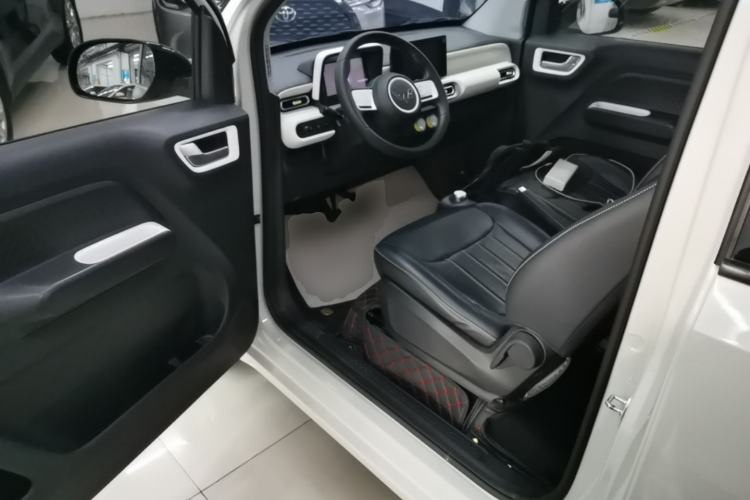 Used Wuling Hongguang MINIEV 2024 3rd Generation 215km Advanced Version Driver Seat