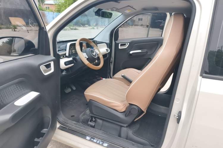 Used Wuling Hongguang MINIEV 2024 3rd Generation 215km Youth Edition Driver Seat