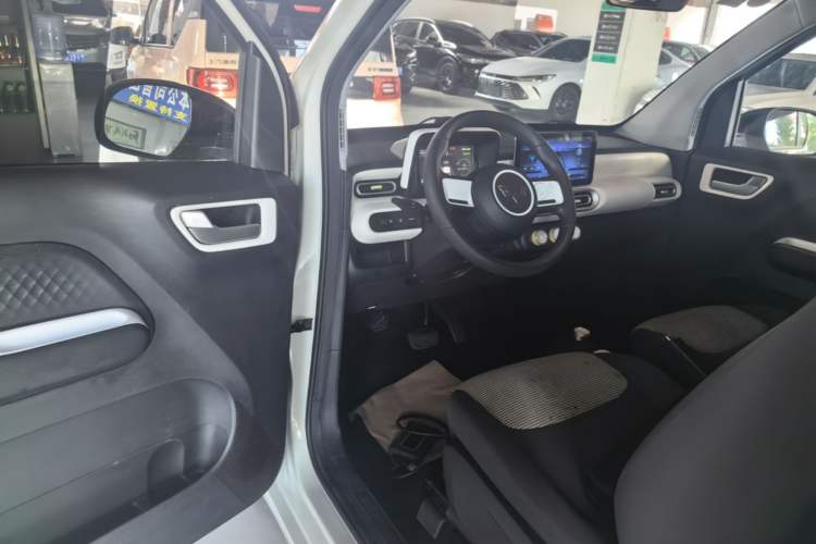 Used Wuling Hongguang MINIEV 2024 3rd Generation 215km Youth Edition Driver Seat
