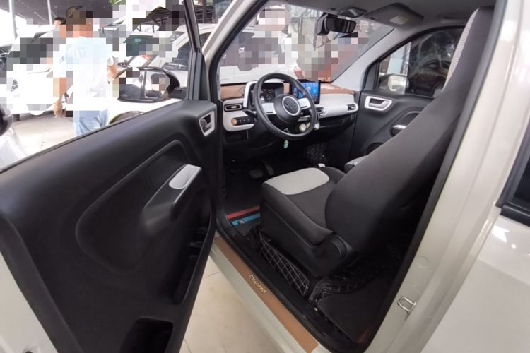 Used Wuling Hongguang MINIEV 2024 3rd Generation 215km Youth Edition Driver Seat