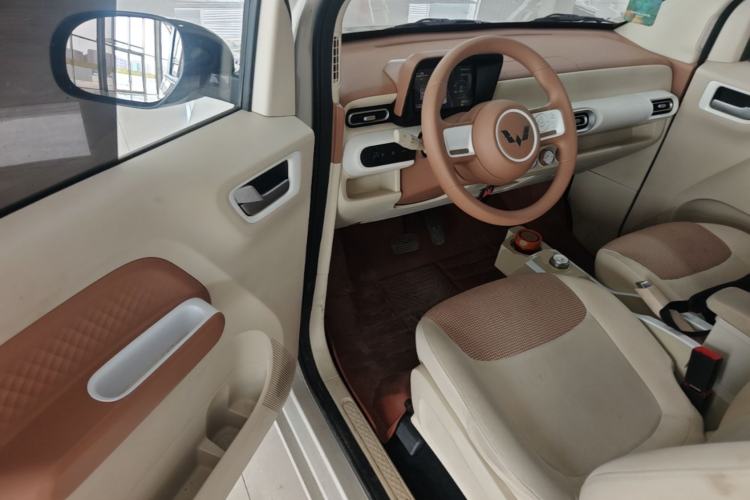 Used Wuling Hongguang MINIEV 2024 3rd Generation 215km Youth Edition Driver Seat