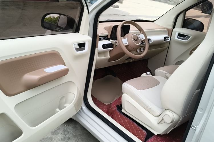 Used Wuling Hongguang MINIEV 2024 3rd Generation 215km Youth Edition Driver Seat