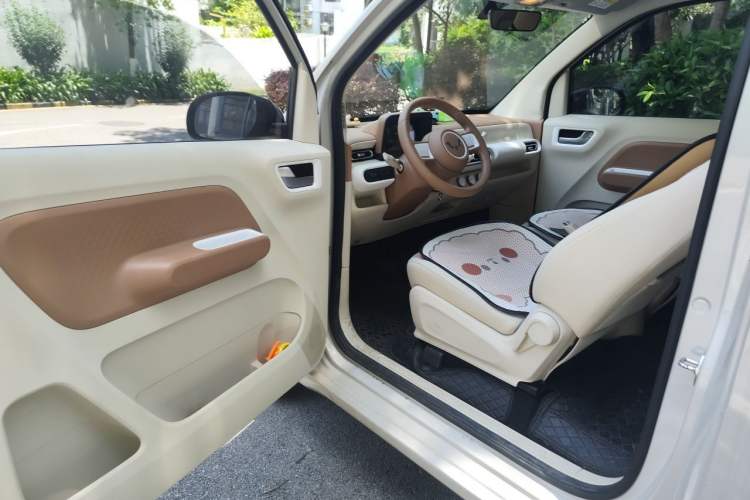 Used Wuling Hongguang MINIEV 2024 3rd Generation 215km Youth Edition Driver Seat