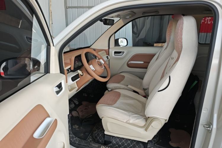 Used Wuling Hongguang MINIEV 2024 3rd Generation 215km Advanced Version Driver Seat