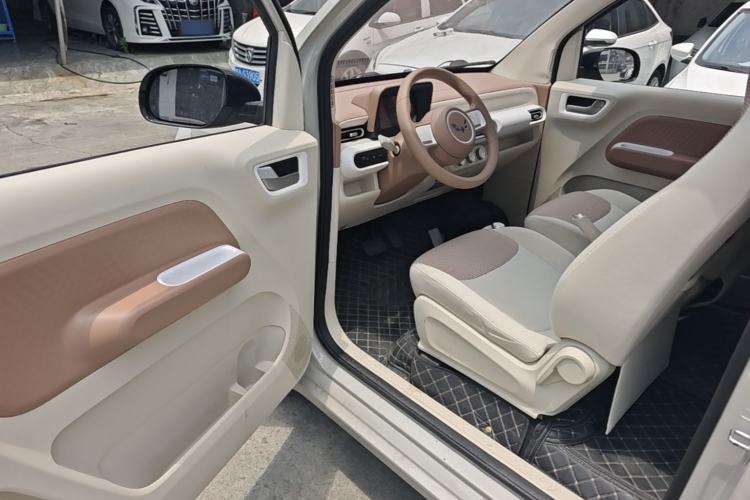 Used Wuling Hongguang MINIEV 2024 3rd Generation 215km Youth Edition Driver Seat