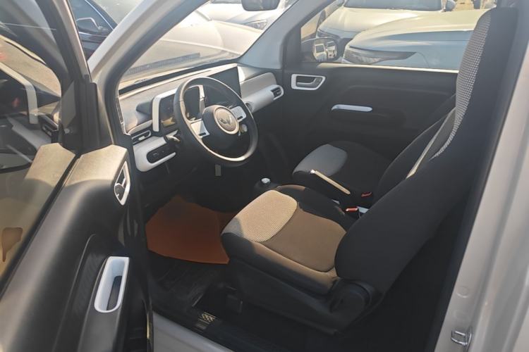 Used Wuling Hongguang MINIEV 2024 3rd Generation 215km Youth Edition Driver Seat