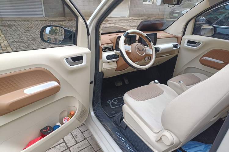 Used Wuling Hongguang MINIEV 2024 3rd Generation 215km Advanced Version Driver Seat