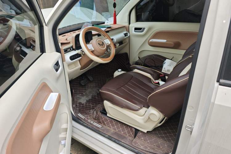 Used Wuling Hongguang MINIEV 2024 3rd Generation 215km Youth Edition Driver Seat