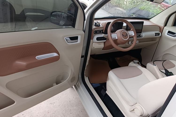 Used Wuling Hongguang MINIEV 2024 3rd Generation 215km Youth Edition Driver Seat