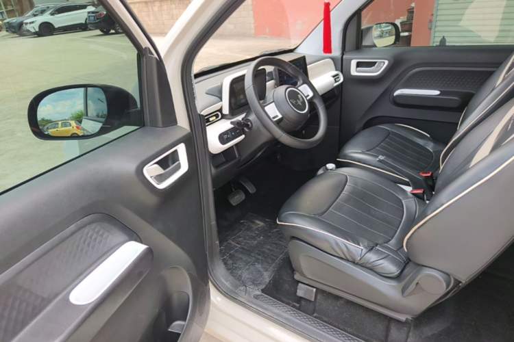 Used Wuling Hongguang MINIEV 2024 3rd Generation 215km Youth Edition Driver Seat