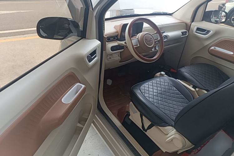 Used Wuling Hongguang MINIEV 2024 3rd Generation 215km Youth Edition Driver Seat