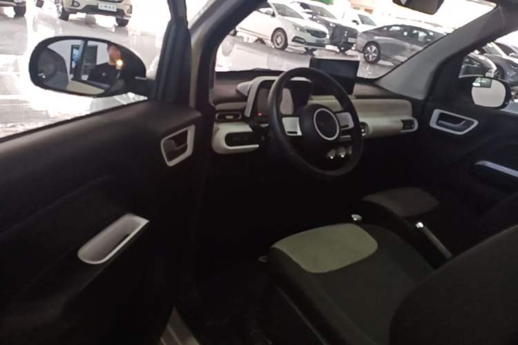 Used Wuling Hongguang MINIEV 2024 3rd Generation 215km Youth Edition Driver Seat