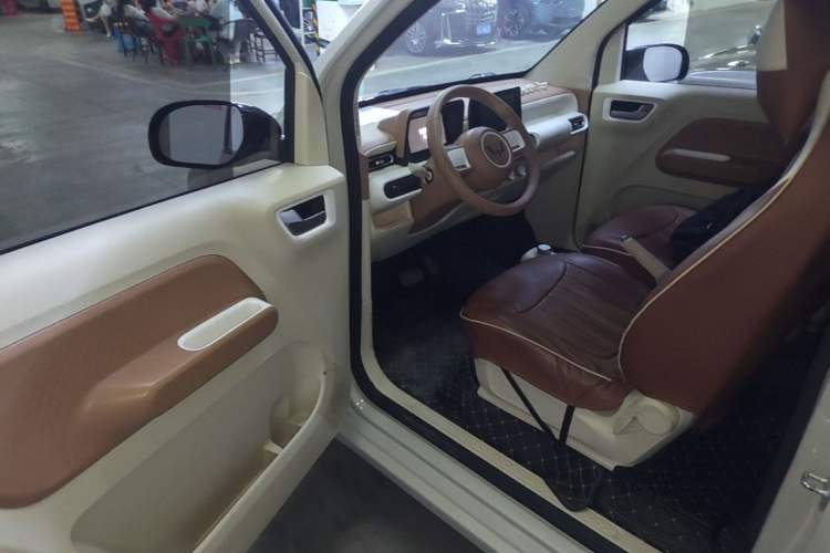 Used Wuling Hongguang MINIEV 2024 3rd Generation 215km Advanced Version Driver Seat