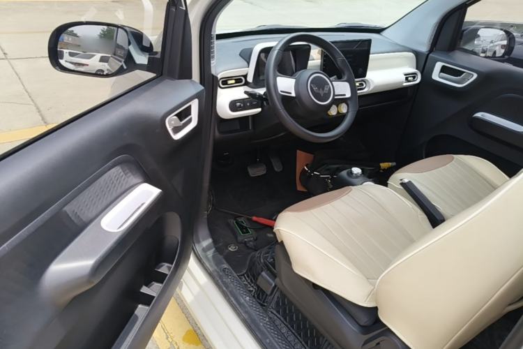 Used Wuling Hongguang MINIEV 2024 3rd Generation 215km Youth Edition Driver Seat